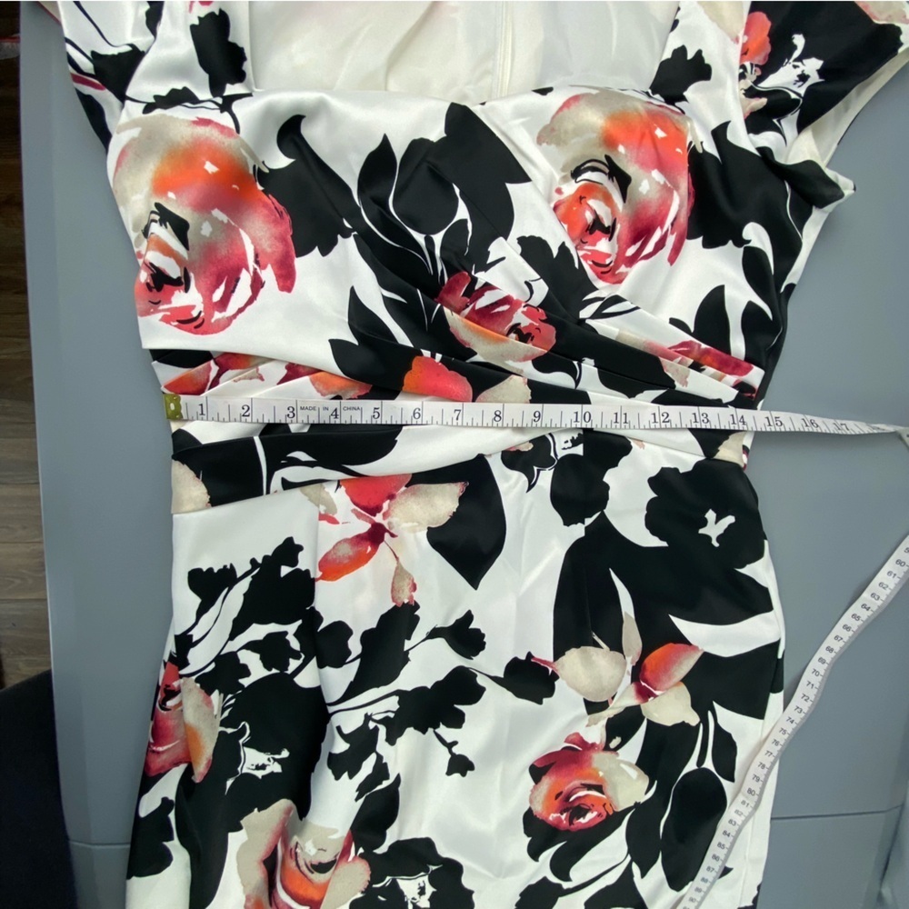 WHBM Floral Print Silky Cap Sleeve Scoop Neck Black White Coral Red/Pink Dress 6 - Picture 10 of 13